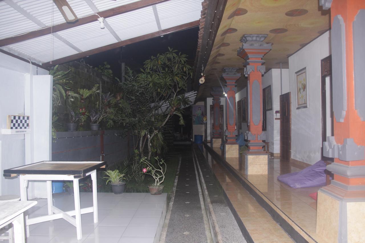 Tri Hita Karana House Hotel Mas  Ngoại thất bức ảnh