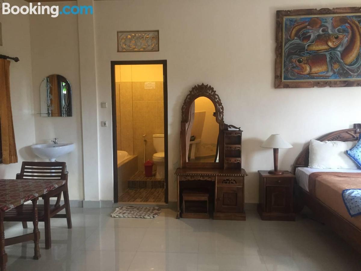 Tri Hita Karana House Hotel Mas  Phòng bức ảnh